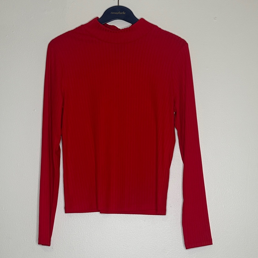 Versona Vibrant Red Long Sleeve Top